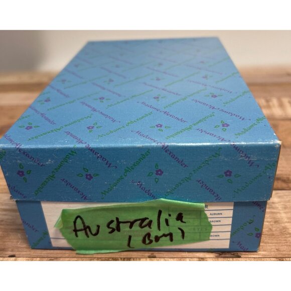 Madame Alexander Miniature Showcase Doll "Australia Boy" In Original Box - Picture 6 of 6